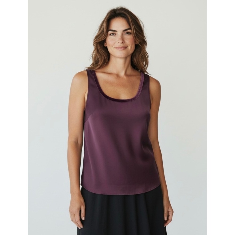 NEW Women's Size 16-18 Plum Velvet‎ Trim Sleeveless Top